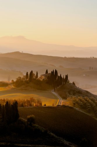 Tuscany-Unsplash1